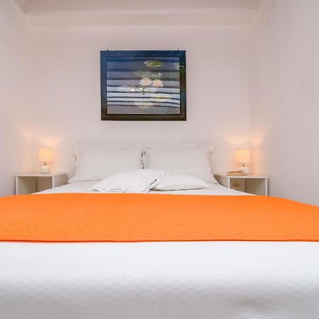 Apartment Ribica Slatine Bagian luar foto